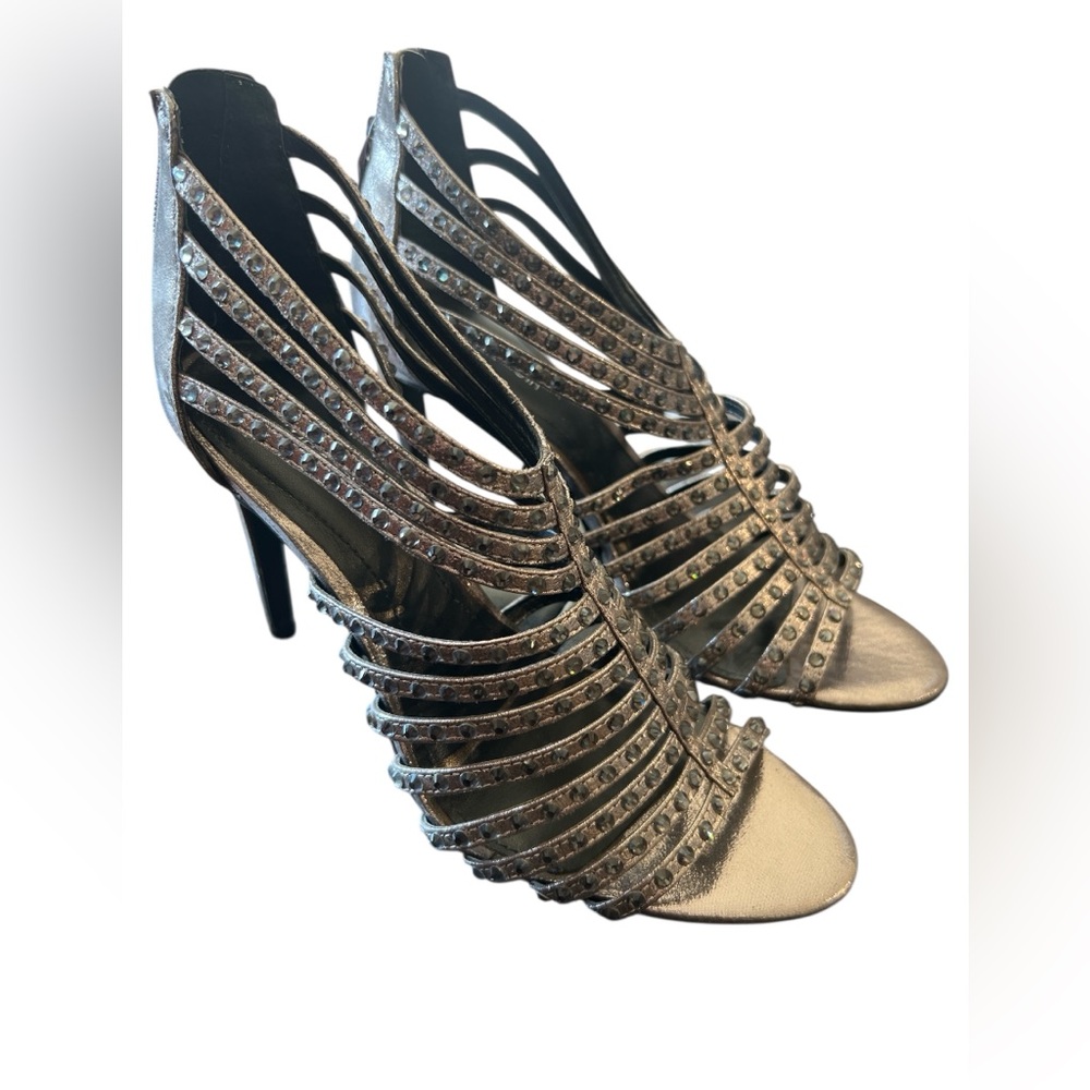 Calvin Klein Amina Jazz Fest In Lead Gray 3.75 Heels Like New Size 8